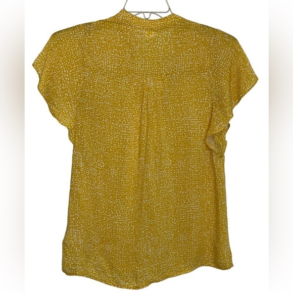 Gap, yellow, polka dotted, v- neck blouse. Size XS GUC - Picture 2 of 4